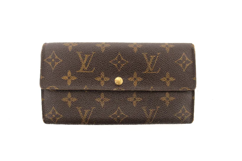 Louis Vuitton handbags with a back - zip pocket for storing valuablesAuthentic Louis Vuitton Classic Monogram Sarah Wallet