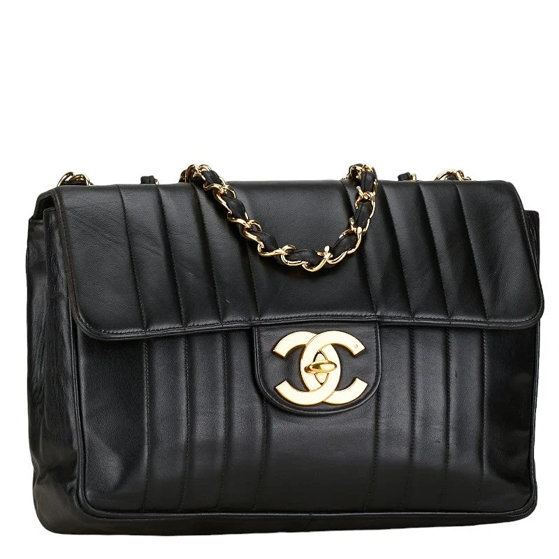 Chanel Black Handbag for Business MeetingsChanel CC Vertical Quilt Leather Flap Bag Leather Shoulder Bag in Good condition