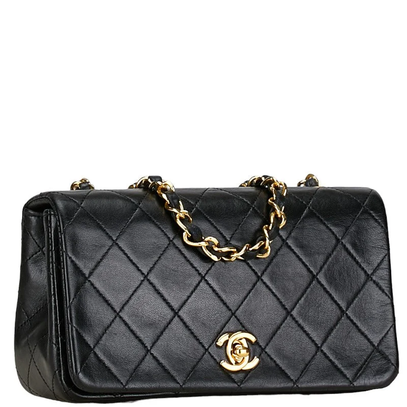 Chanel Limited Edition Handbag for CollectorsChanel CC Quilted Leather Full Flap Bag Leather Shoulder Bag in Good condition