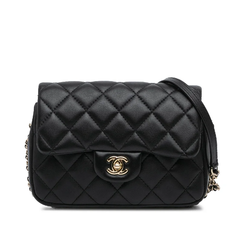 Chanel Chain Strap Handbag for Everyday UseBlack Chanel Small Quilted Lambskin My Precious Pearls Flap Crossbody Bag