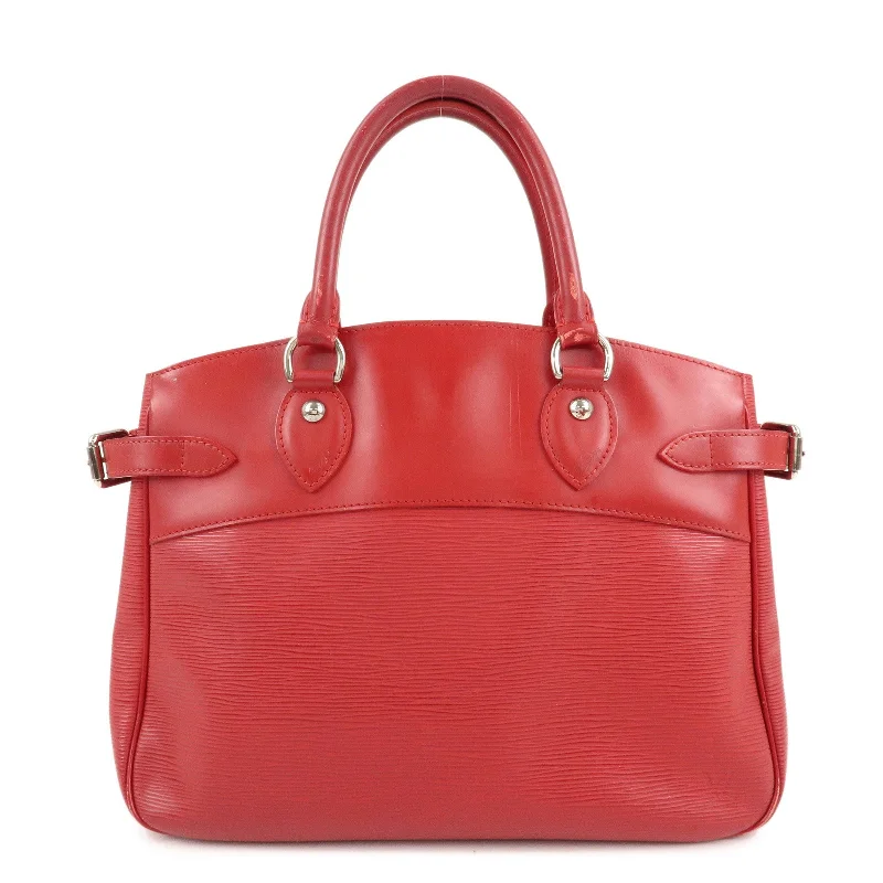 Louis Vuitton Alma bags with a leather - wrapped handle for a luxurious feelLouis Vuitton Epi Leather Passy PM Tote Bag Rouge M5926E