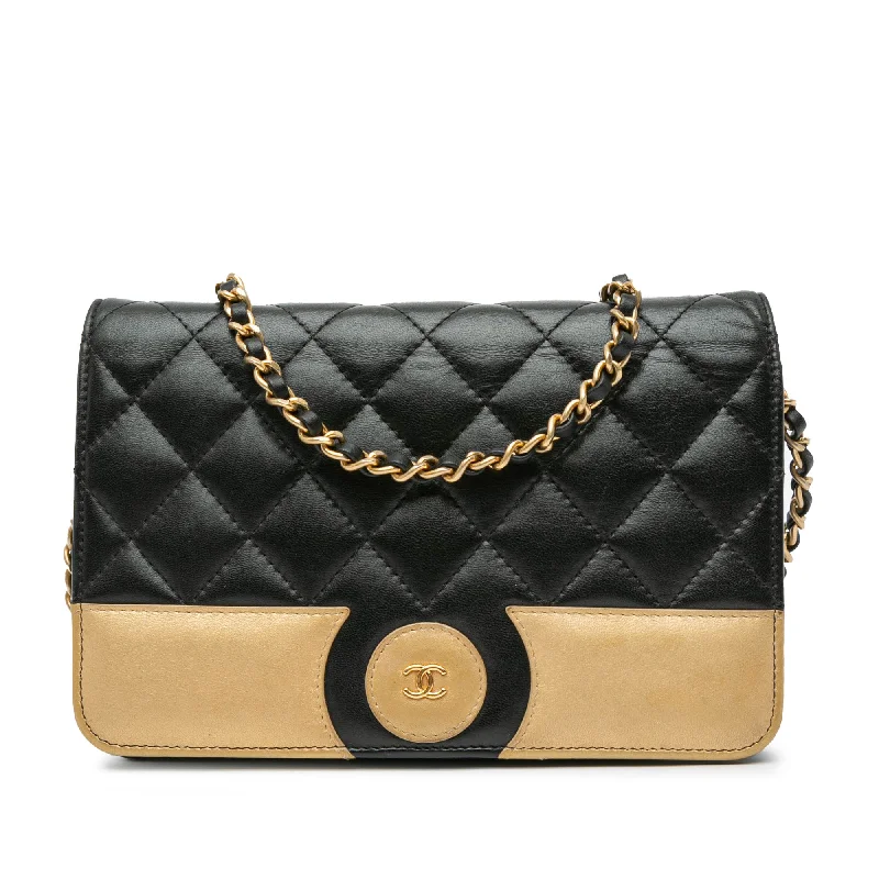 Chanel Quilted Leather Shoulder Bag for FashionistasBlack Chanel CC Bicolor Quilted Lambskin Wallet On Chain Crossbody Bag