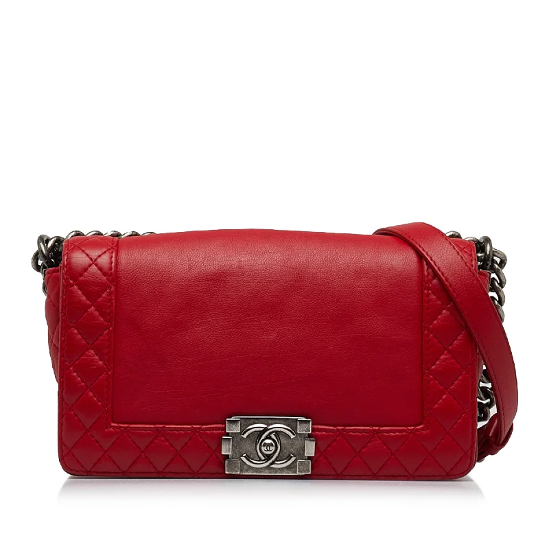 Chanel Lightweight Handbag for Daily ErrandsRed Chanel Medium Lambskin Boy Reverso Flap Shoulder Bag