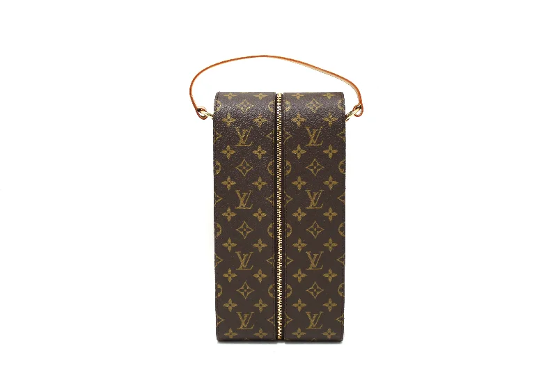 Louis Vuitton handbags with a patent - leather finish for a shiny lookAuthentic NEW Louis Vuitton Monogram Wine Carrier Bottle Case Golf Cup GOLF CUP 2001 HAWAII