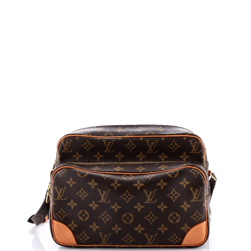 Louis Vuitton bags with a zippered interior pocket for better organizationNil Messenger Bag Monogram Canvas 28