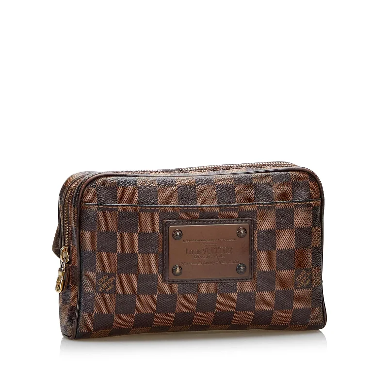 Louis Vuitton bags with a front - zip pocket for small items like keysLouis Vuitton Damier Ebene Brooklyn Bum Bag (iDoyVW)