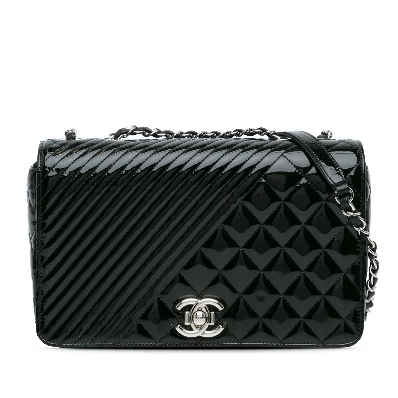 Chanel Chain Strap Handbag for Everyday UseBlack Chanel Medium Patent Coco Boy Flap Shoulder Bag