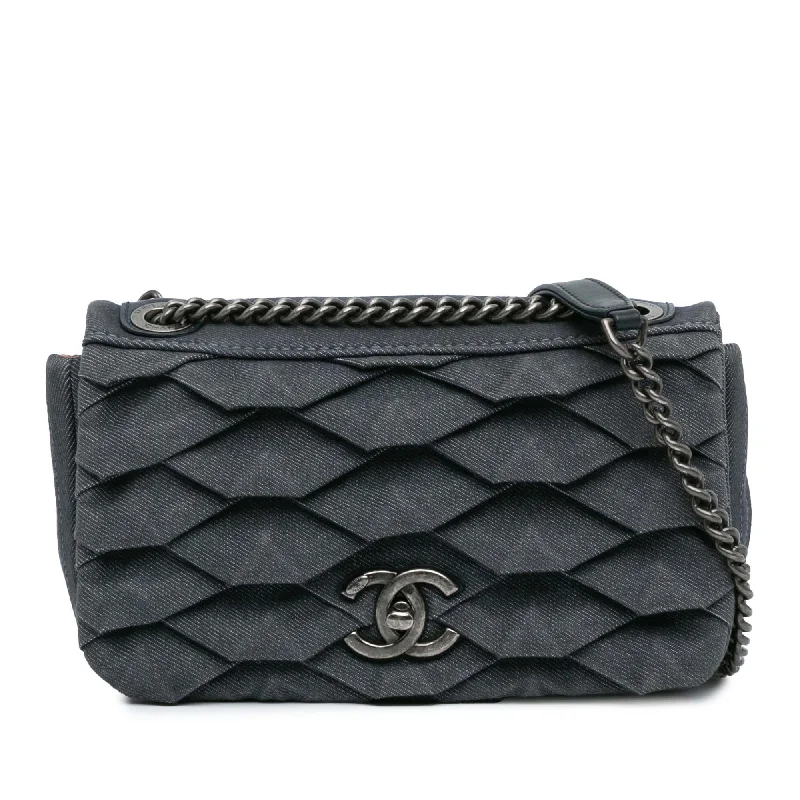 Chanel All - Match Handbag for Versatile StylingBlue Chanel Small Pleated Denim Scale Effect Turtle Flap Crossbody Bag