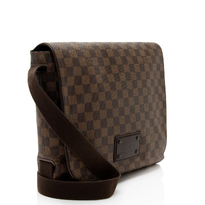 Louis Vuitton crossbody bags with adjustable shoulder straps for comfortLouis Vuitton Damier Ebene Brooklyn MM Messenger Bag (4EzJH2)