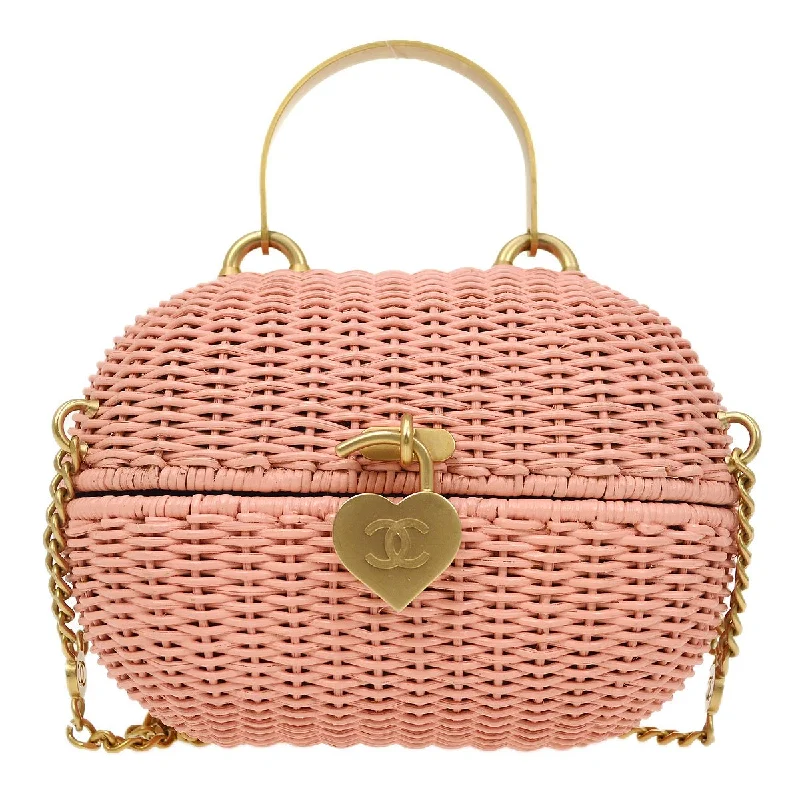 Chanel Lightweight Handbag for Daily ErrandsCHANEL 2004 Woven Wicker Love Basket Bag