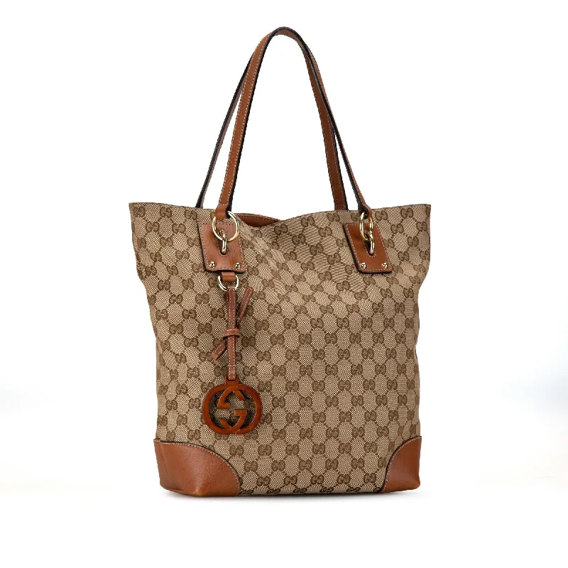 Women Gucci Sylvie bags with a leather - wrapped handleGucci GG Canvas GG Charm Tote s2pq0g)