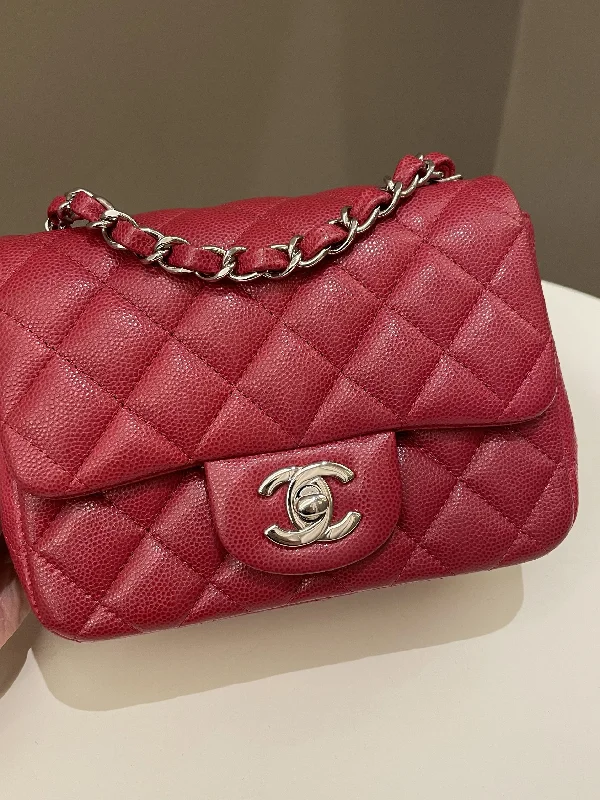 Chanel Handbag with Adjustable Strap for ComfortChanel 18B Classic Quilted Mini Square Red Caviar