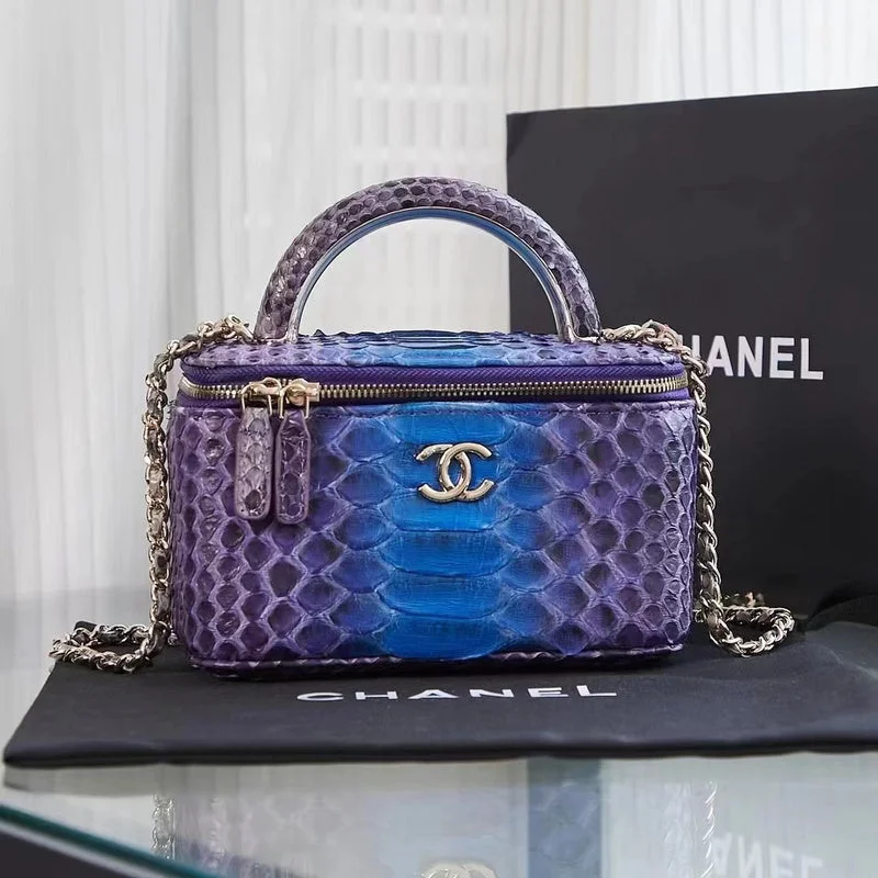 Chanel Lightweight Handbag for Daily ErrandsChanel -Bags - CHL Bags - 175