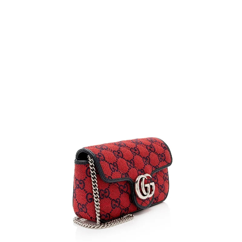 Women Gucci tote bags in GG Supreme canvas for a branded feelGucci GG Canvas GG Marmont Mini Flap Bag (LatEAT)