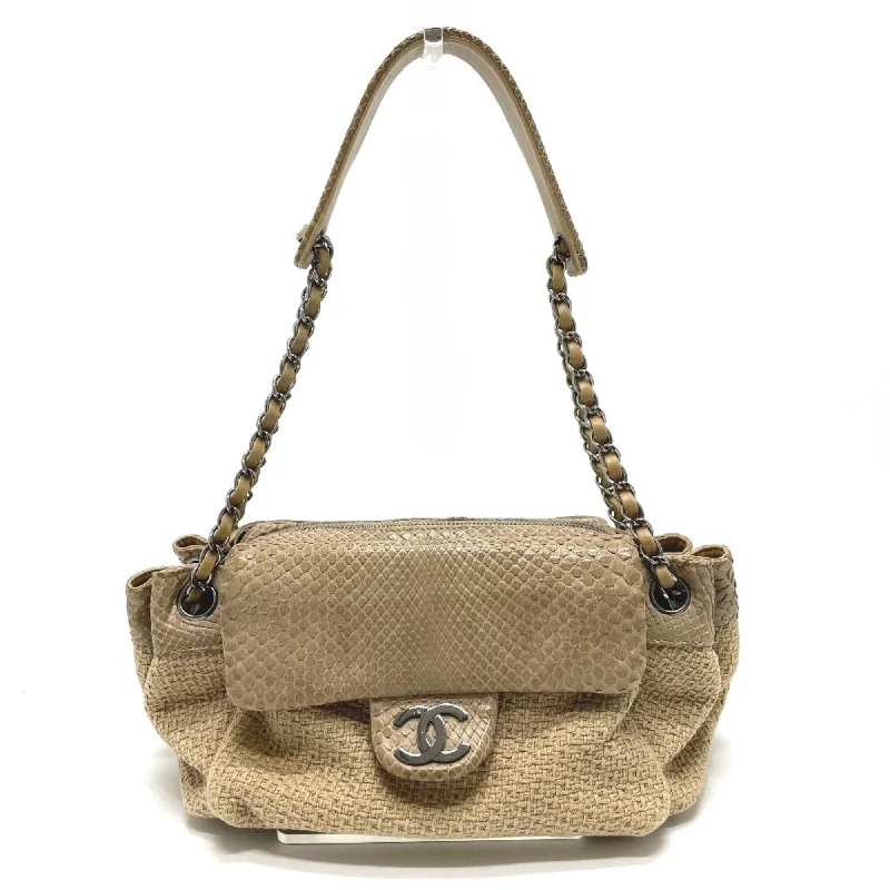 Chanel New Arrival Handbag with Gold HardwareChanel A31490 CC Mark bag shawl Shoulder Bag Beige