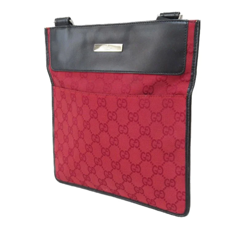 Gucci Marmont bags for women with a snakeskin - effect panelGucci GG Canvas Flat Messenger Bag (wErO8J)