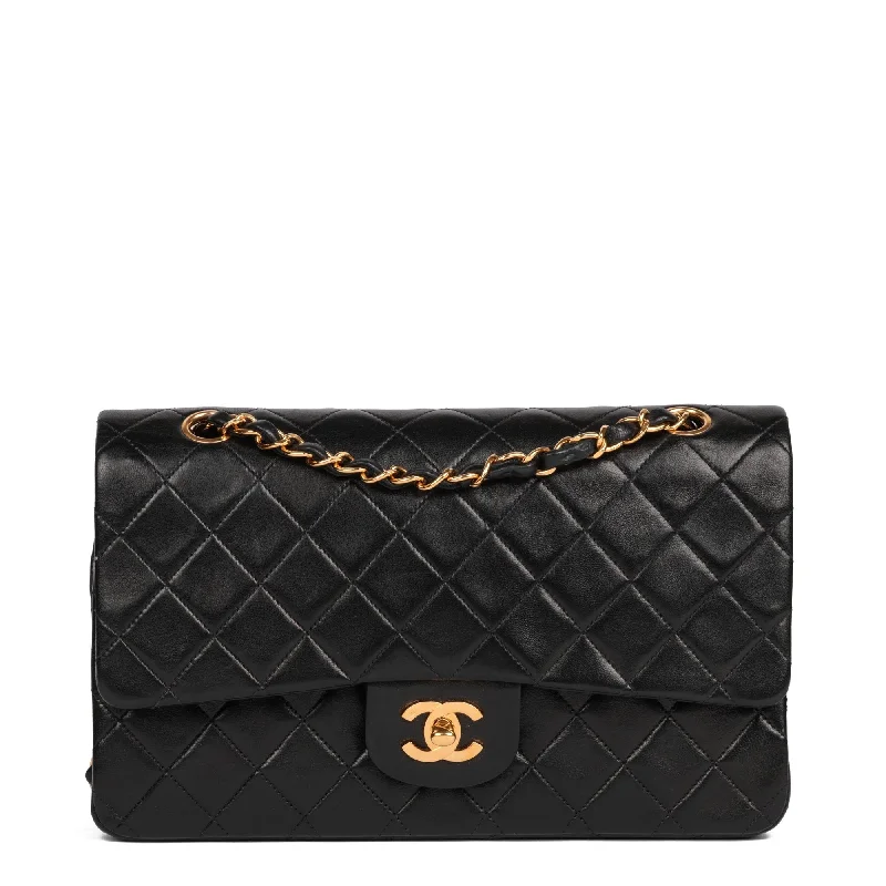 Chanel Luxury Handbag for High - End EventsChanel Black Quilted Lambskin Vintage Medium Classic Double Flap Bag