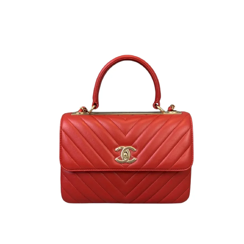 Chanel Designer Handbag with Unique DesignSmall Trendy CC Chevron Lambskin Red GHW