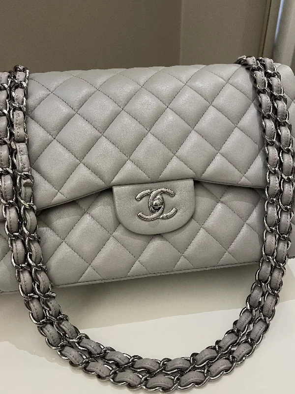 Chanel Designer Handbag with Unique DesignChanel Classic Quilted Jumbo Double Flap Grey Lambskin