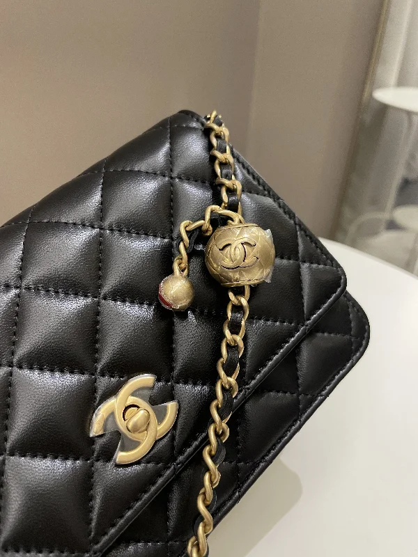 Chanel Black Handbag for Business MeetingsChanel Quilted Pearl Crush Wallet On Chain Black Lambskin