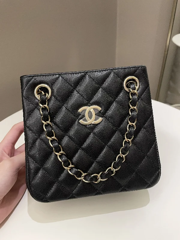 Chanel Quilted Leather Shoulder Bag for FashionistasChanel Quilted Cc Bucket Bag Black Caviar